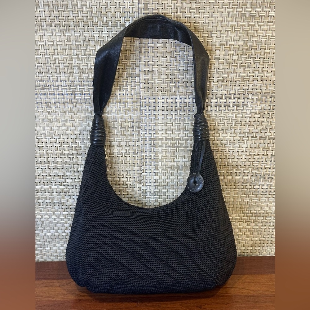 🌟HP🌟VTG 1990s The Sak Classics Black Crochet 120 Hobo Leather Strap Batik Lining